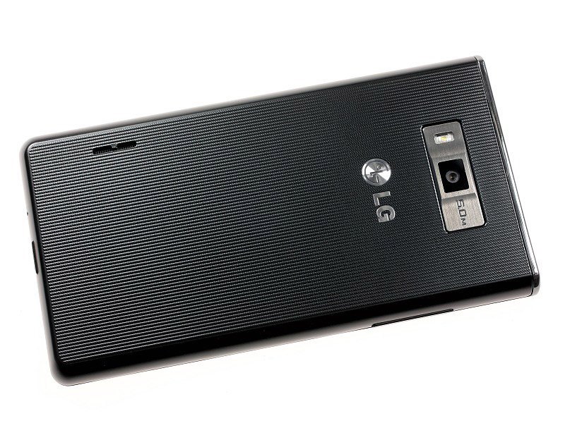 LG Optimus L7 P700