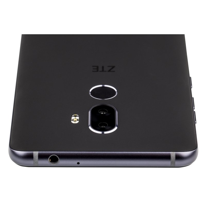 ZTE Blade Max View