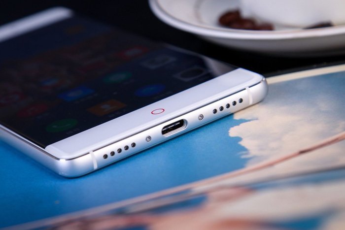 ZTE nubia Z11