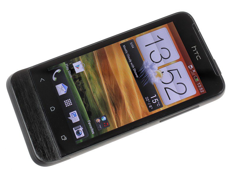 HTC One V