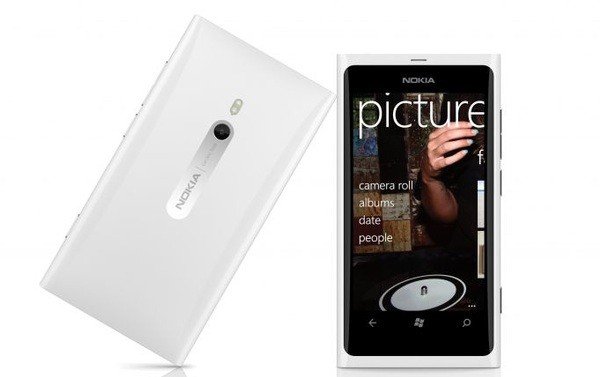 Nokia Lumia 900
