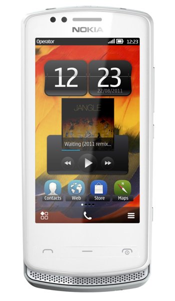 Nokia 700