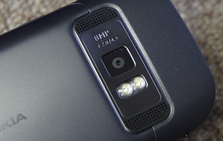 Nokia 701