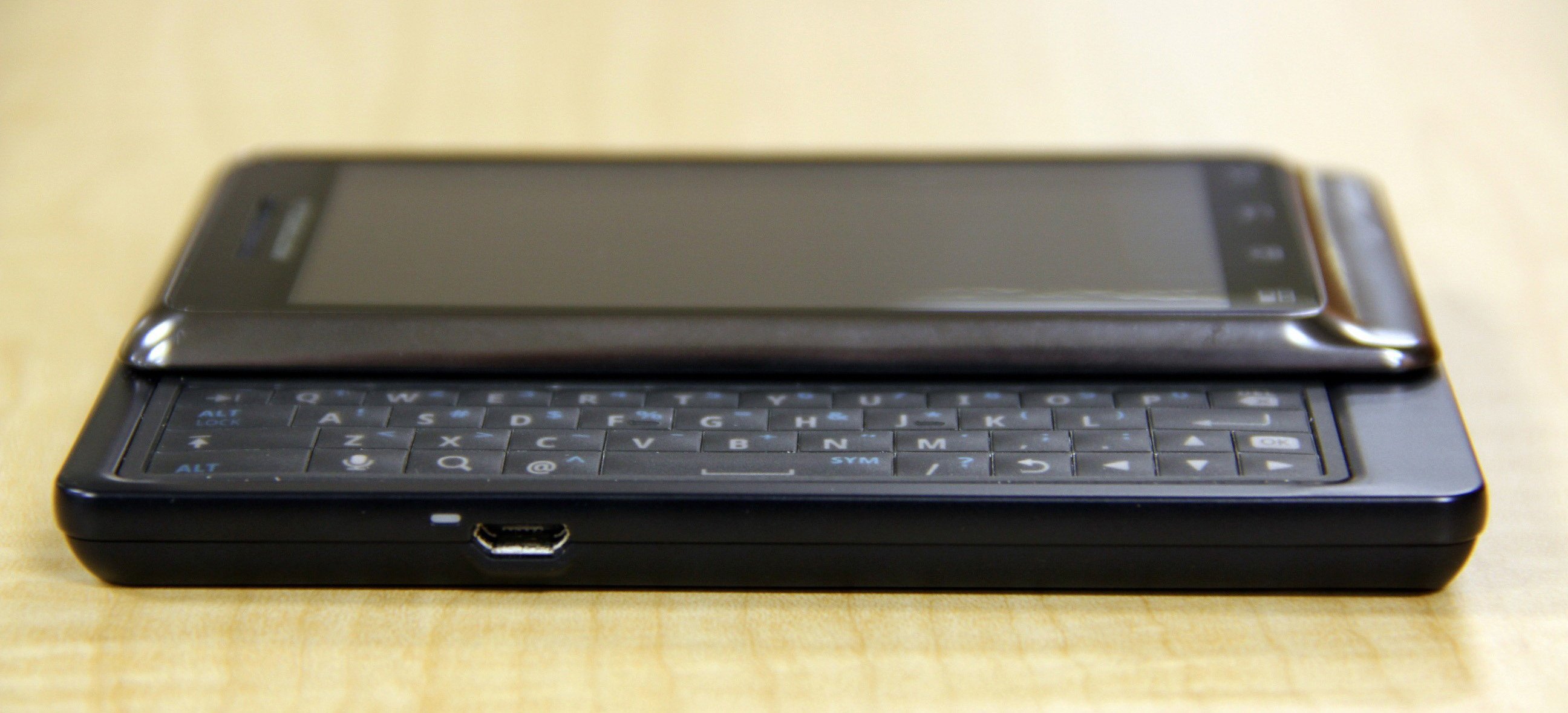 Motorola DROID 2 Global